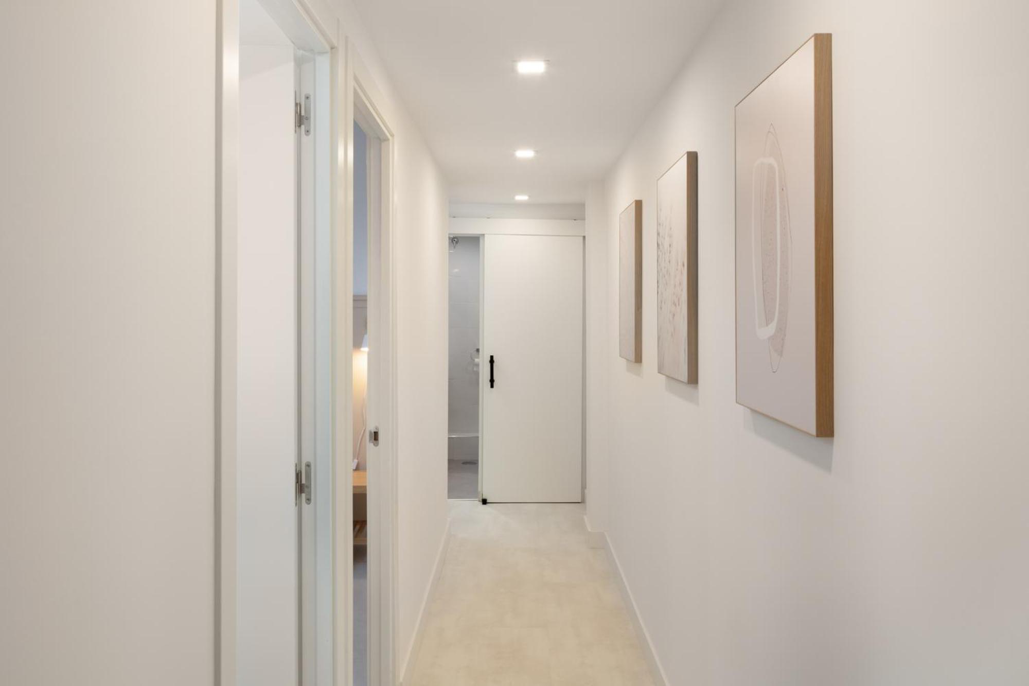 Modern 300m From Apartament
